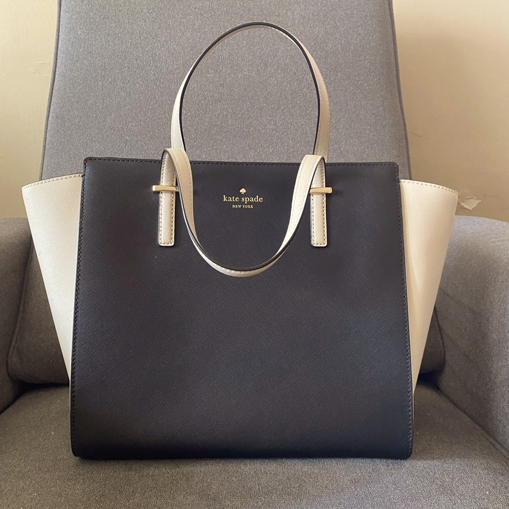 Like new used once kate spade bag